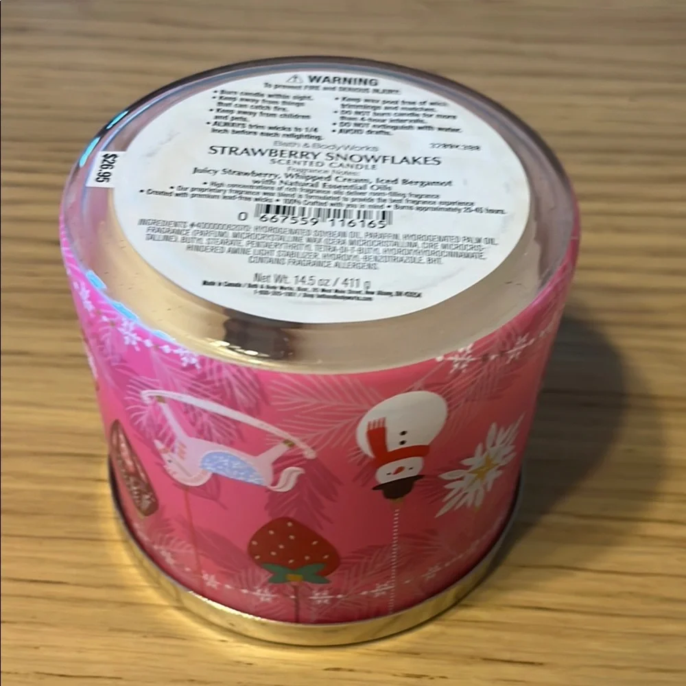 Bath & Body Works 3 Wick Candle. Strawberry Snowflakes. - Picture 3 of 3